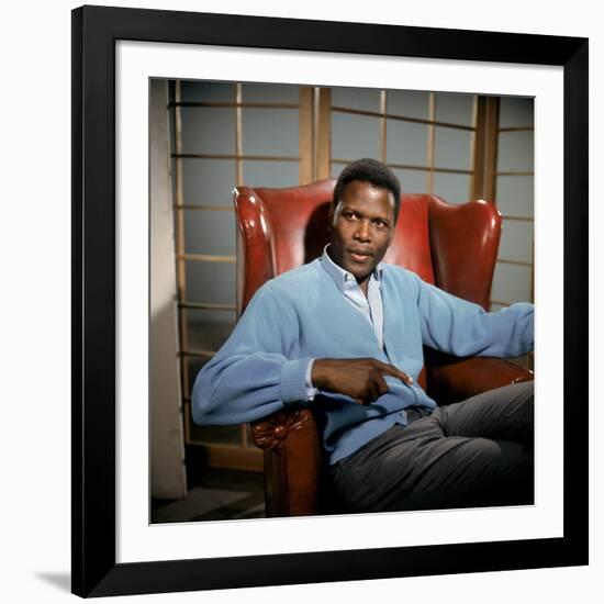 A Patch Of Blue, Sidney Poitier, 1965-null-Framed Photo