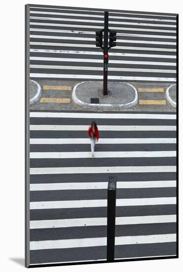 A Pedestrian Crossing on Paulista Avenue, Sao Paula.-Jon Hicks-Mounted Photographic Print