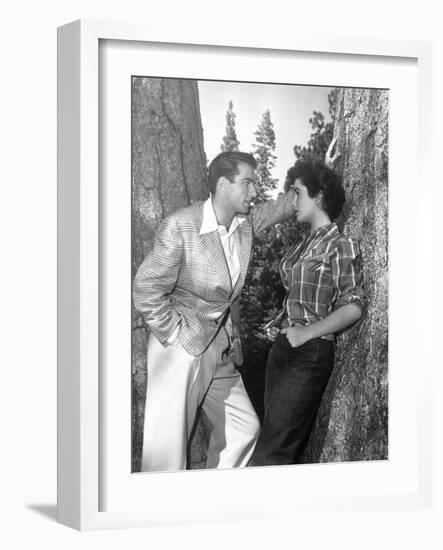 A Place in the Sun, Montgomery Clift, Elizabeth Taylor, 1951-null-Framed Photo