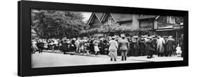 A Queue for the Zoo on a National Holiday, London, 1926-1927-null-Framed Giclee Print