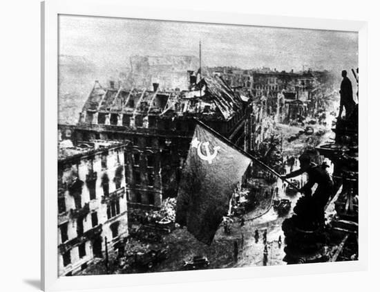 A Russian Sergeant Raises the Soviet Flag over the Reichstag, Berlin, 1945-null-Framed Photographic Print