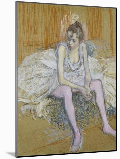 A Seated Dancer with Pink Stockings, 1890-Henri de Toulouse-Lautrec-Mounted Giclee Print
