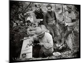 A Soldier Making a Ring, Champagne, 1916-Jacques Moreau-Mounted Photographic Print