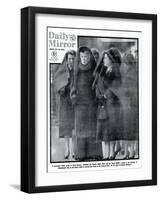 A Sorrowing Family Group of Three Queens-null-Framed Photographic Print