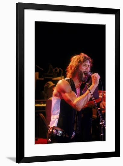 A STAR IS BORN, 1976 directed by FRANK PIERSON with Kris Kristofferson (photo)-null-Framed Photo