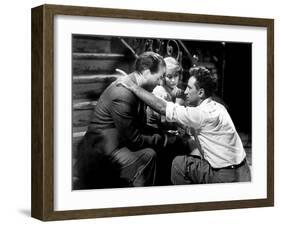 A STREETCAR NAMED DESIRE, 1951 directed by ELIA KAZAN On the set-null-Framed Photo