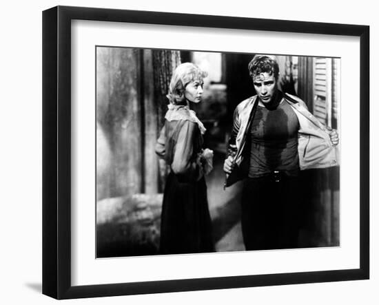 A Streetcar Named Desire, Vivien Leigh, Marlon Brando, 1951-null-Framed Photo