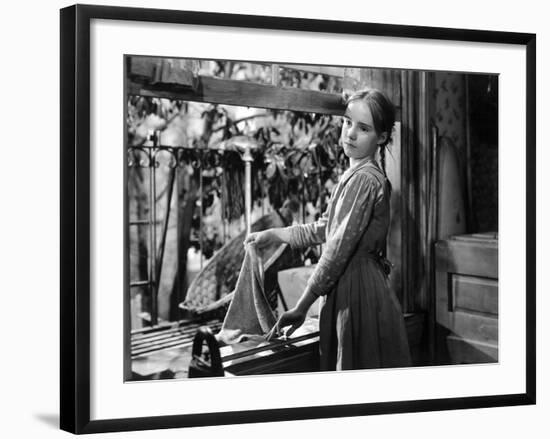 A Tree Grows In Brooklyn, Peggy Ann Garner, 1945-null-Framed Photo