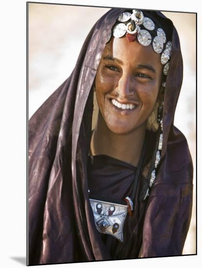 A Tuareg Woman with Attractive Silver Jewellery at Her Desert Home, North of Timbuktu, Mali-Nigel Pavitt-Mounted Photographic Print