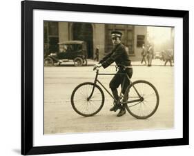 A Typical Birmingham, Alabama Messenger-null-Framed Photographic Print