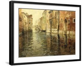 A Venetian Canal Scene-Frits Thaulow-Framed Giclee Print