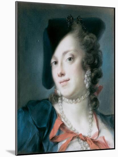 A Venetian Lady from the House of Barbarigo (Caterina Sagredo Barbarig), Ca 1735-1739-Rosalba Giovanna Carriera-Mounted Giclee Print