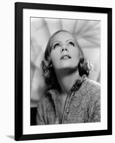 A WOMAN OF AFFAIRS, 1929 directed by CLARENCE BROWN with Greta Garbo (b/w photo)-null-Framed Photo