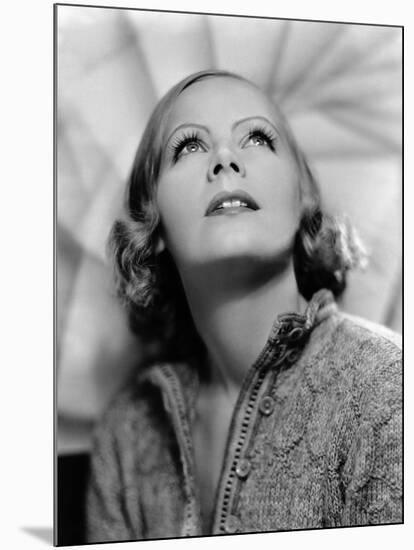 A WOMAN OF AFFAIRS, 1929 directed by CLARENCE BROWN with Greta Garbo (b/w photo)-null-Mounted Photo