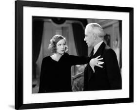 A WOMAN OF AFFAIRS, 1929 directed by CLARENCE BROWN with Greta Garbo / Lewis Stone (photo)-null-Framed Photo