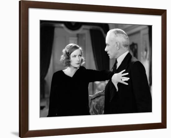A WOMAN OF AFFAIRS, 1929 directed by CLARENCE BROWN with Greta Garbo / Lewis Stone (photo)-null-Framed Photo