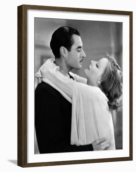 A WOMAN OF AFFAIRS, 1929 directed by CLARENCE BROWN with John Gilbert / Greta Garbo (b/w photo)-null-Framed Photo