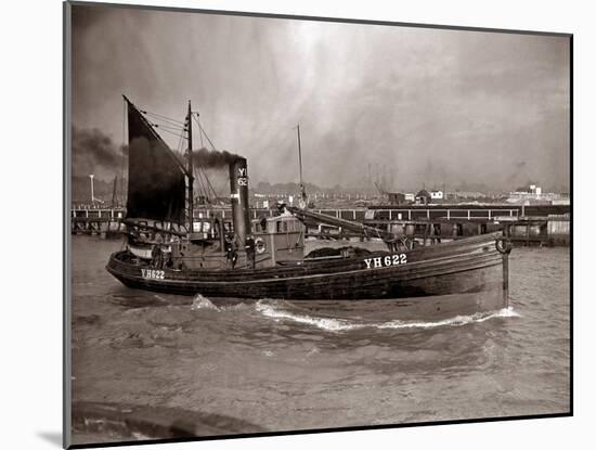 A Yarmouth Herring Boat Leaves the Mouth of the River Yar Norfolk, 1935-null-Mounted Premium Photographic Print