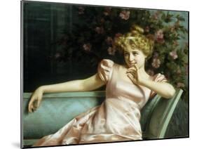 A Young Beauty-Vittorio Reggianini-Mounted Giclee Print