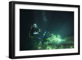 A Young Married Couple Scuba Diving in Devil's Den Springs Florida-null-Framed Photographic Print