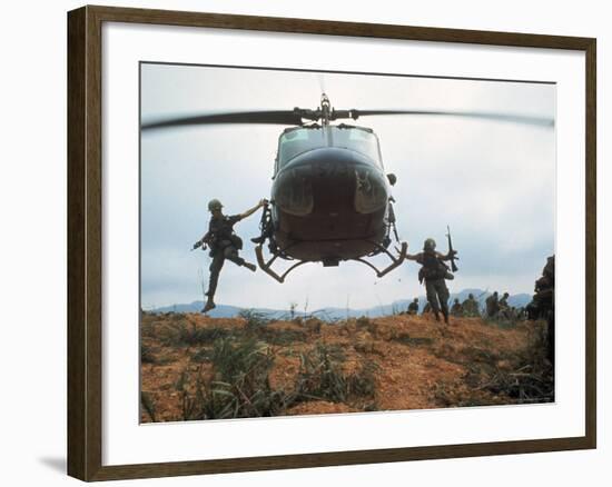Action Operation Pegasus: American Soldiers Aiding S. Vietnamese Forces to Lift Siege of Khe Sanh-Larry Burrows-Framed Photographic Print