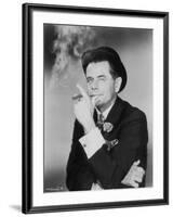 Actor Glenn Ford on the movie set of "Pocketful of Miracles" (Milliardaire d'un Jour), directed by -null-Framed Photo