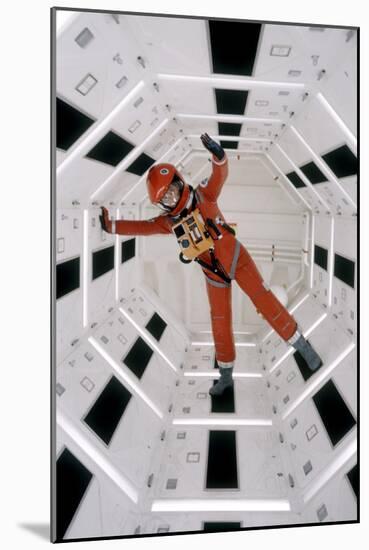 Actor Keir Dullea Wearing Space Suit in Scene from Motion Picture "2001: a Space Odyssey", 1968-Dmitri Kessel-Mounted Photographic Print
