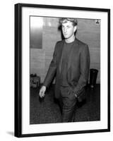 Actor Sean Penn Wearing a Suit-null-Framed Premium Photographic Print