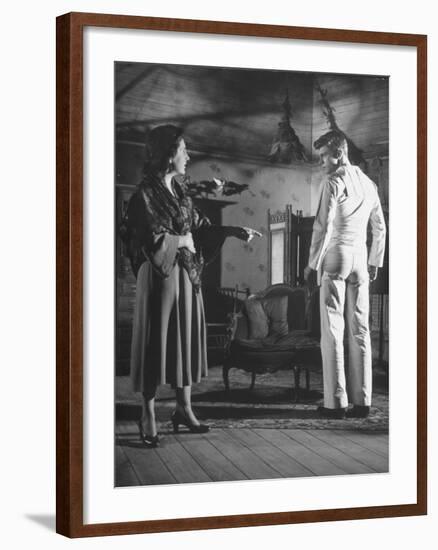 Actors Maureen Stapleton and Don Murray, Starring in "The Rose Tattoo"-null-Framed Premium Photographic Print