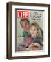 Actors Paul Newman and Wife Joanne Woodward, Collaboration for "Rachel, Rachel", October 18, 1968-Mark Kauffman-Framed Premium Photographic Print