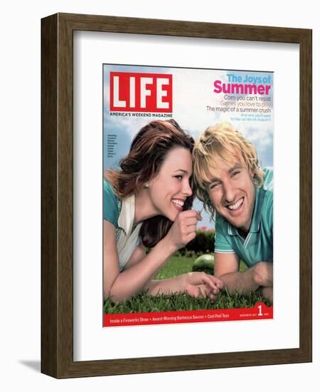 Actors Rachel McAdams and Owen Wilson Outdoors Lying on Lawn, July 1, 2005-Karina Taira-Framed Photographic Print