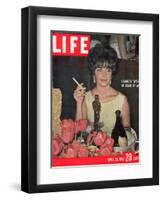 Actress Elizabeth Taylor with her Academy Award at an Oscar Party Following her Win, April 28, 1961-Allan Grant-Framed Photographic Print