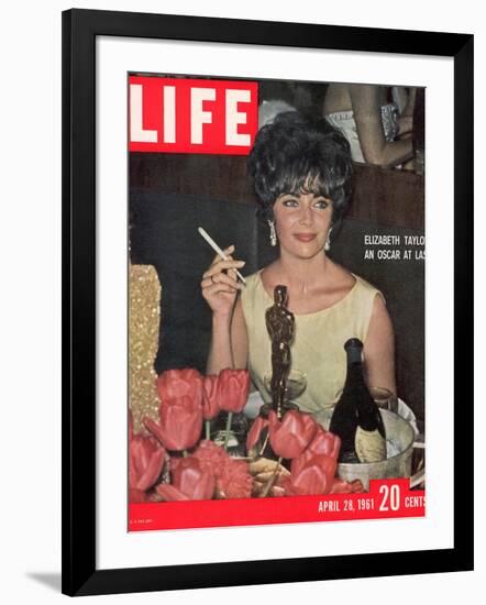 Actress Elizabeth Taylor with her Academy Award at an Oscar Party Following her Win, April 28, 1961-Allan Grant-Framed Photographic Print