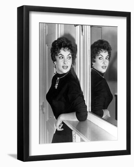 Actress Gina Lollobrigida October 31, 1955-null-Framed Photo