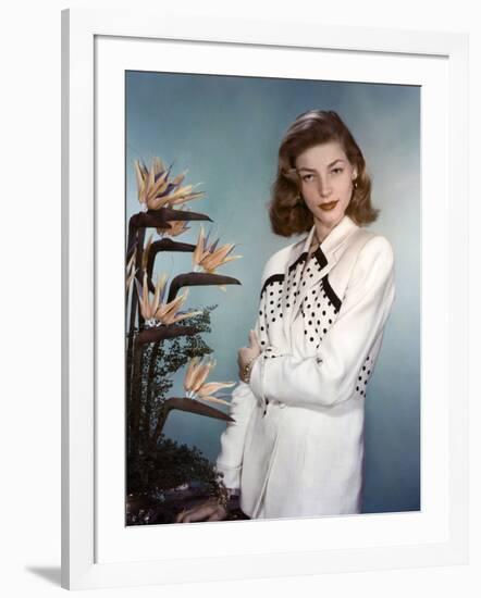 Actress Lauren Bacall born September 16th, 1924 in New York as Betty Joan Perske, here 1948 (photo)-null-Framed Photo