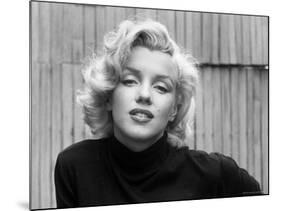 Actress Marilyn Monroe at Home-Alfred Eisenstaedt-Mounted Premium Photographic Print