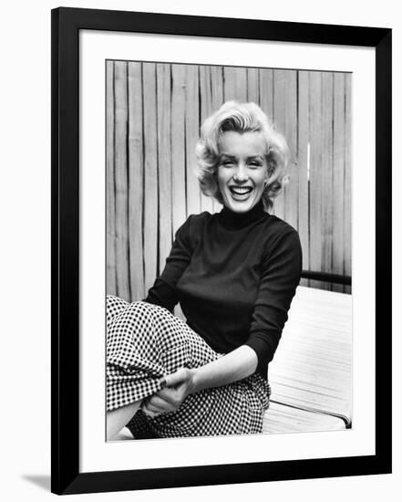 Actress Marilyn Monroe at Home-Alfred Eisenstaedt-Framed Premium Photographic Print