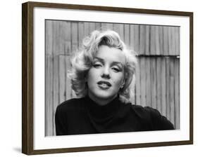 Actress Marilyn Monroe-Alfred Eisenstaedt-Framed Premium Photographic Print