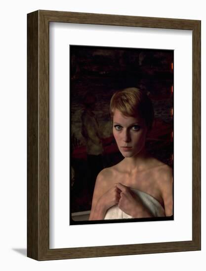 Actress Mia Farrow-Alfred Eisenstaedt-Framed Photographic Print