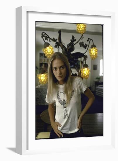 Actress Peggy Lipton-Vernon Merritt III-Framed Photographic Print