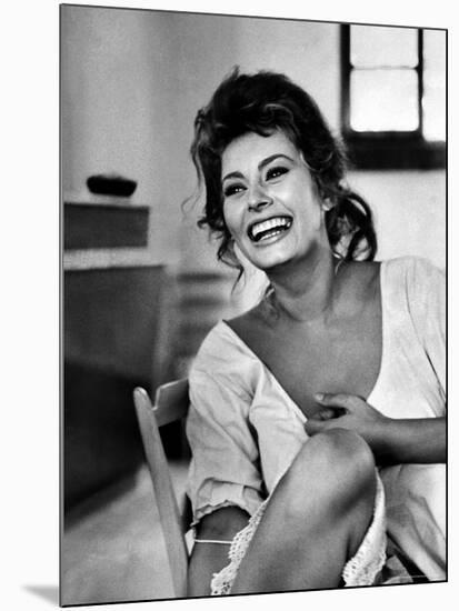 Actress Sophia Loren Laughing While Exchanging Jokes During Lunch Break on a Movie Set-Alfred Eisenstaedt-Mounted Premium Photographic Print