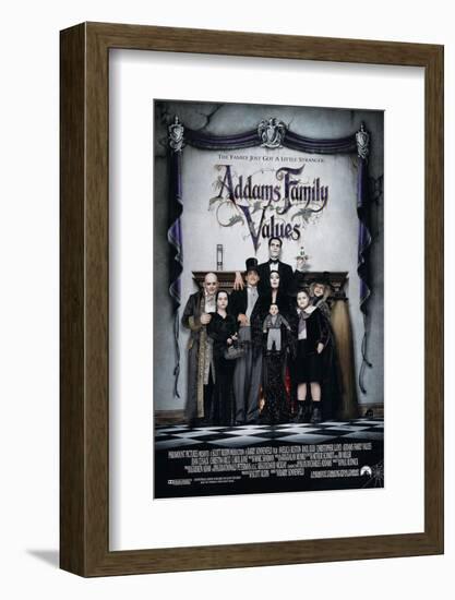 ADDAMS FAMILY VALUES [1993], directed by BARRY SONNENFELD.-null-Framed Photographic Print