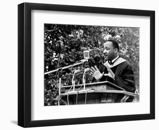 Addressing Tuskegee Graduates-Horace Cort-Framed Photographic Print