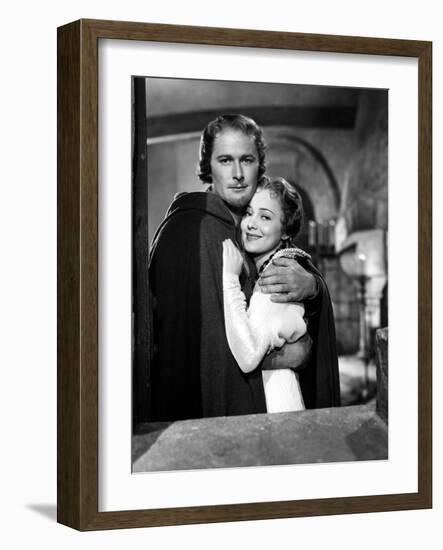 Adventures Of Robin Hood, Errol Flynn, Olivia De Havilland, 1938-null-Framed Photo