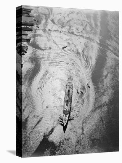 Aerial of Ocean Liner Queen Elizabeth. 1951-Margaret Bourke-White-Stretched Canvas