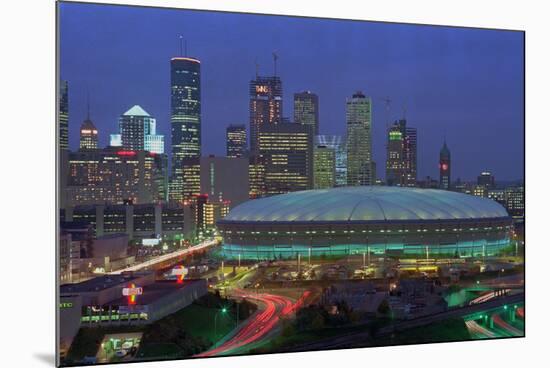 Aerial View of the Minneapolis Metrodome before World Series-Bill Pugliano-Mounted Photographic Print