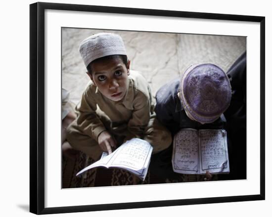 Afghan Refugee Children Read Verses of the Quran During a Daily Class at a Mosque in Pakistan-null-Framed Photographic Print