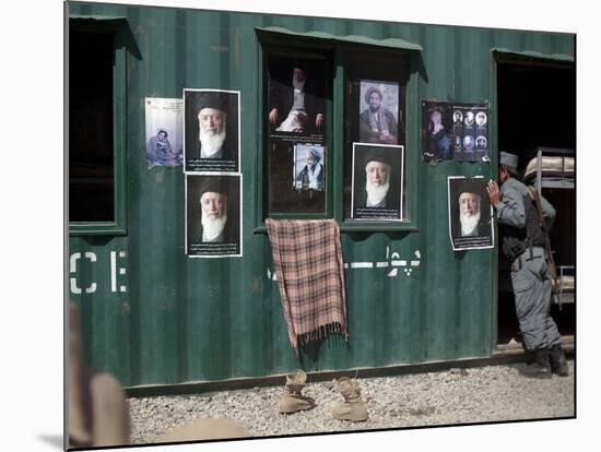 Afghanistan Enduring Freedom-Anja Niedringhaus-Mounted Photographic Print