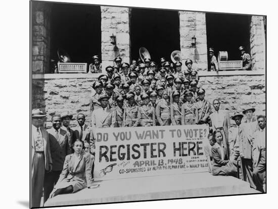 African Americans Encouraging Voter Registration at an Unidentified College Campus in 1948-null-Mounted Photo