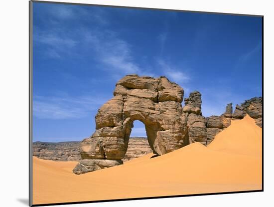 Afzgar Arch, Akakus, Sahara Desert, Fezzan, Libya, North Africa, Africa-Sergio Pitamitz-Mounted Photographic Print